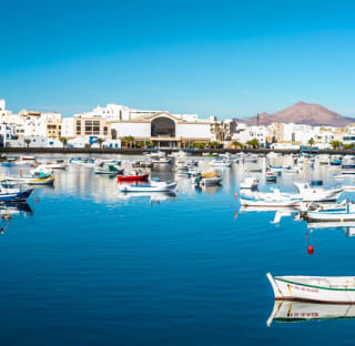 Vuelo de ida Málaga - Lanzarote desde 5€
