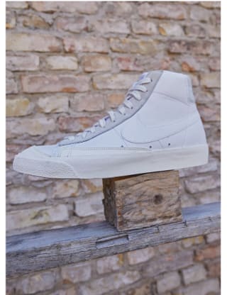 Botines Casual para Mujer Nike BLAZER MID VNTG '77 por 48€