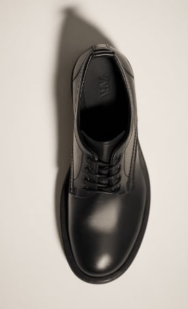 Zapatos Blucher de piel con cordones para hombre 25,99€