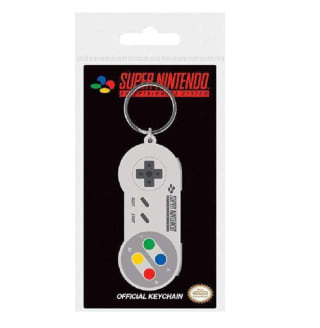 Llavero Pyramid International Nintendo Snes Controler 4x6x1.3cm a solo 2,12€