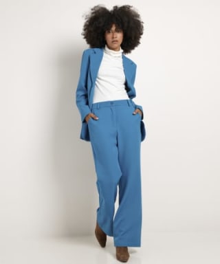 Dames pakken (broek en blazer) voor €40 bij Terstal