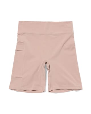 1+1 gratis op een beige damesbiker bij de Hema