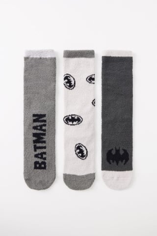Pack 3 calcetines hombre Batman por 4,99€.