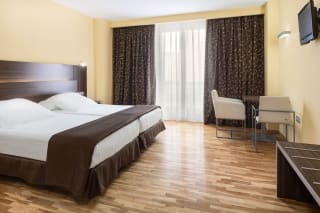 1 día Hotel Eurostars Hotels Exe Doña Carlota 4* por 22€
