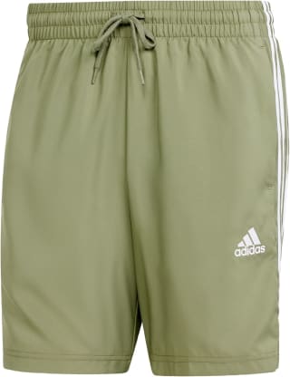 Adidas Essentials heren shorts Chelsea voor €18,76 bij Amazon