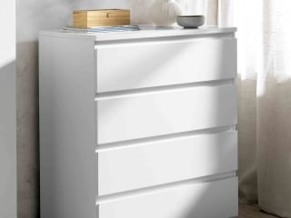 Cómoda con 4 cajones de recorrido suave y embellecedor reversible por 67,49€