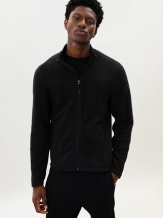 Cazadoras y abrigos desde solo 4,99€ en Lefties