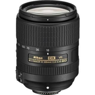 Nikon AF-S DX Nikkor 18-300mm f/3.5-6.3G ED VR à 629 €