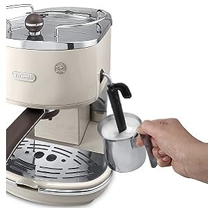 De'Longhi Vintage Icona espressomachine voor €147,04 bij Amazon.nl