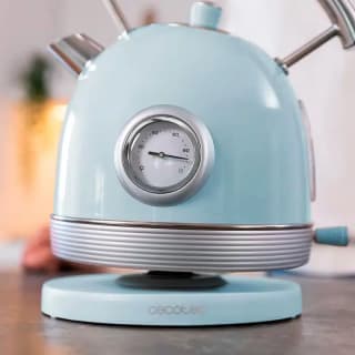 Hervidor de agua Cecotec Thermosense 420 Vintage Light Blue por 29€