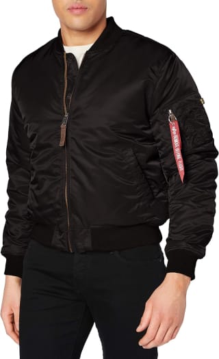 Alpha Industries Bomberjack voor €74,95 bij Amazon