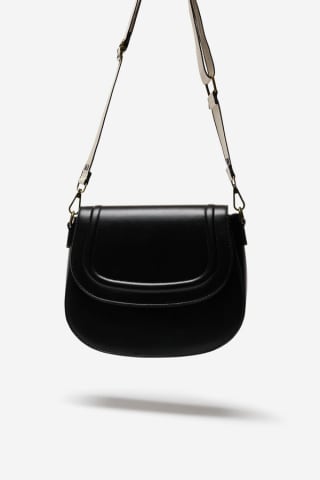 Bolso bandolera con solapa Milano por 25.99€