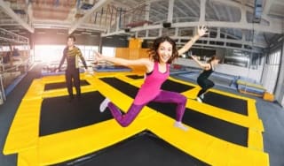 Galáctica Jump en Alicante por 7,90€.