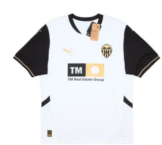 Camiseta local del Valencia 2024-25 por solo 48,59€