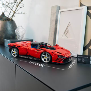 LEGO Technic - Ferrari Daytona SP3 (retour product) voor €200 bij Bol.com