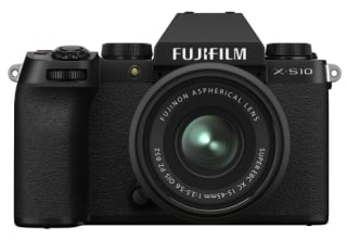Cámara FUJIFILM ML X-S10 + XC15-45mm (APS-C) por 999€