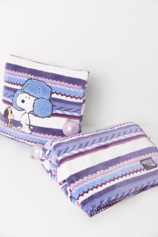 Women'secret Cojín tacto suave étnico Snoopy por 3,99€€