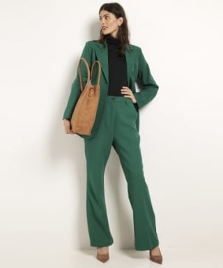 Dames pakken (broek en blazer) voor €40 bij Terstal