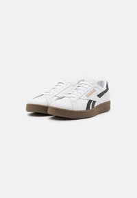 Zapatillas Reebok Club C Revenge Vintage por 54€