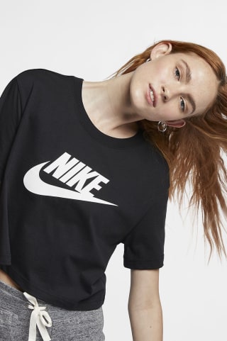 Camiseta NIKE ESSENTIAL Mujer por solo 14,99€