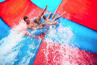 Weekend Duinrell + 2x toegang Tikibad vanaf €58 per persoon