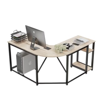 Escritorio de Ordenador 138x138x75cm con 2 estantes por solo 135,71€