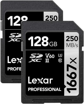 2 Tarjetas SD Lexar UHS-II Profesionales de 128GB por $1,307 en Amazon