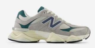 Diverse New Balance 9060 sneakers voor €152 p.p.