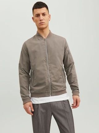 Jack & Jones Plus Size Bomber jacket voor €24,75 bij Amazon