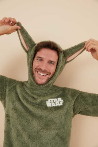 Pijama hombre y mujer Star Wars capucha orejas por 13,99€