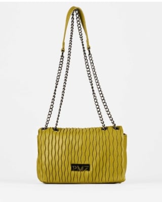Bolso de hombro con cadena plisado por 12,99€.