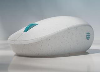 Microsoft Ocean Plastic Mouse voor €19,59 bij Microsoft
