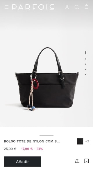 Bolso Tote de nylon con bandolera por 17,99€.