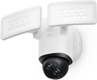 Eufy Floodlight Beveiligingscamera E340 Wired voor €167,20 bij Amazon