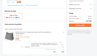 Cojín triangular 60x50x22cm por solo 21,71€