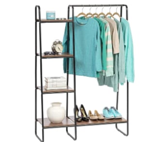 Perchero de metal con baldas y repisa por 67.05€