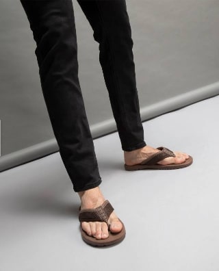 Sandalia Café University Club para hombre por $6.990