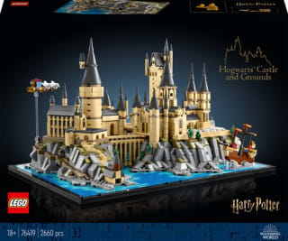 LEGO Harry Potter Kasteel Zweinstein en terrein (76419) voor €109,99 bij Bol