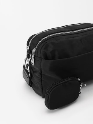Bolso Bandolera con bolsa extraíble por 12,99€.