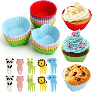 48 Moldes Reutilizables para Magdalenas + Tenedor para Frutas por 4,44€