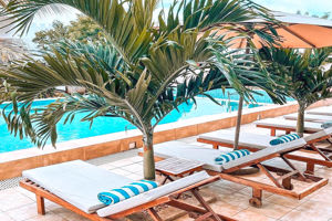 16 dagen Zanzibar Sunset Bungalows Kendwa voor 2 personen met logies ontbijt voor €1278 p.p. via Corendon