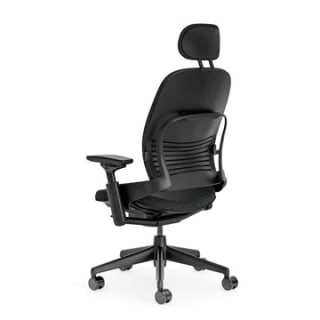 20% descuento en tu compra en Steelcase