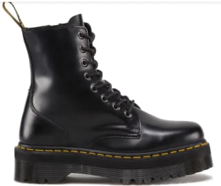 Botas Dr. Martens de piel con plataforma por 135.20€