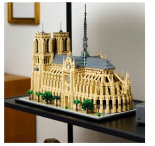 LEGO Architecture - Notre-Dame de Paris - 21061 à 199,99€