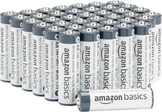 Amazon Basics Paquete de 40 pilas industriales alcalinas AA, 1,5 voltios por 8,11€