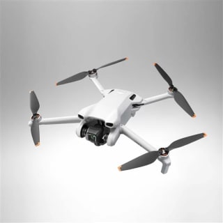 Drone da DJI, modelo Mini 3 DJI RC-N1 - R$ 6.189,76