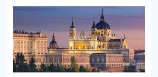 Mitad de Precio Noche en Madrid.