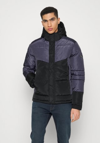 Jack & Jones Heren Gewatteerde jassen Jcopan BF voor €37,39 dmv code bij Zalando