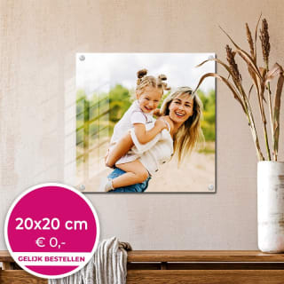 Gratis Eigen foto op plexiglas 20x20cm, je betaald alleen de verzendkosten