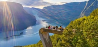 Crucero 15 días Fiordos y Cabo Norte desde 1274€ por persona.